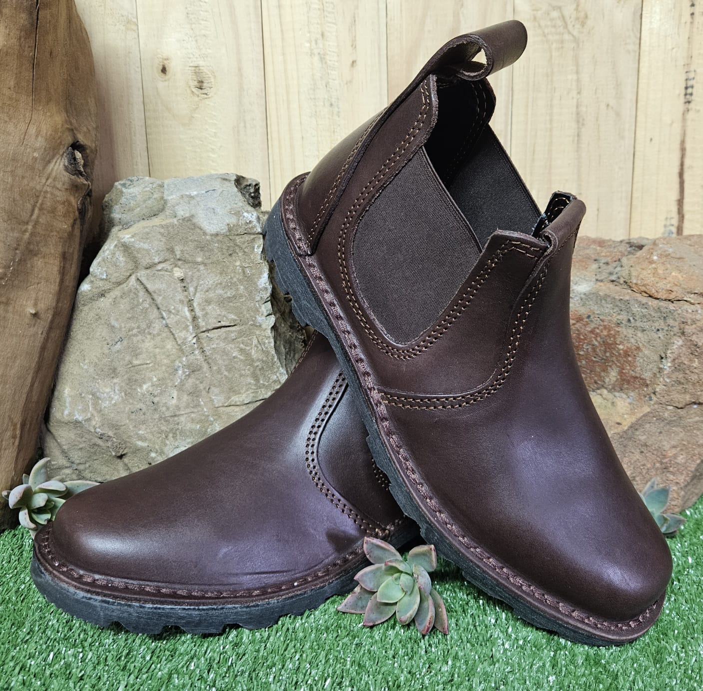 Men brown boots Dec25